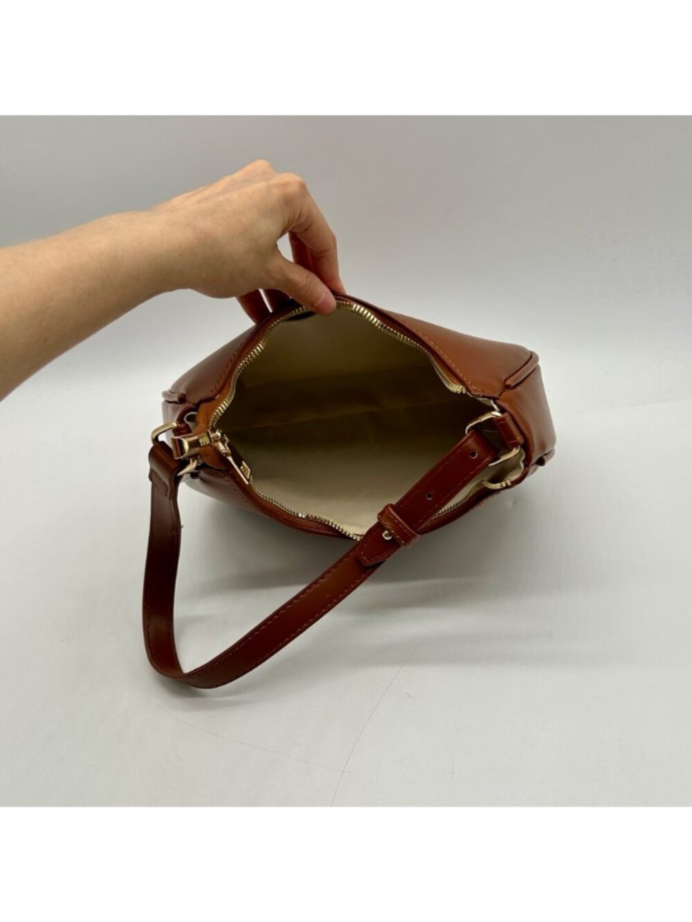 Brown Faux Leather Crescent-Shaped Convertible Shoulder Bag - Picture 10 of 11